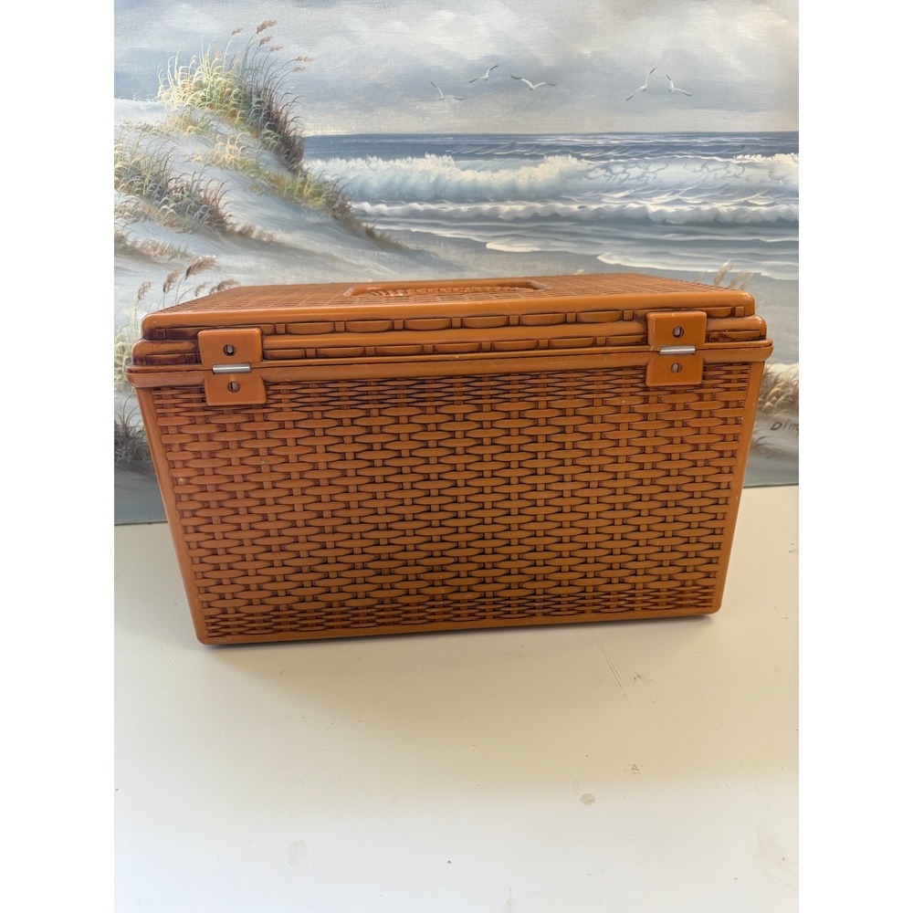 Vintage Burnt Orange Faux Wicker Plastic Sewing Basket Box with Tray & Thread - Picture 8 of 11